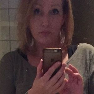 Meet your Posher, Jeanette